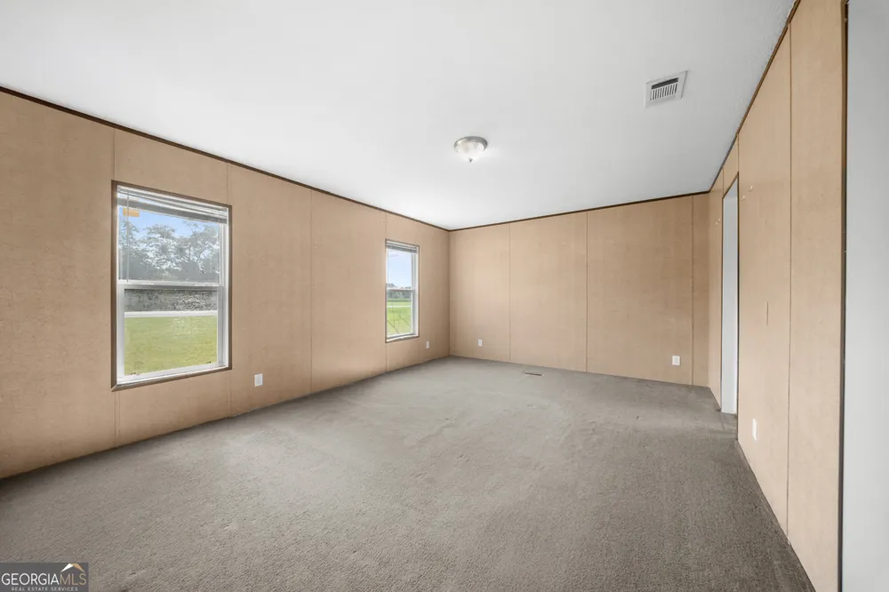 6641 Cecil Nobles HWY Ludowici, GA 31316