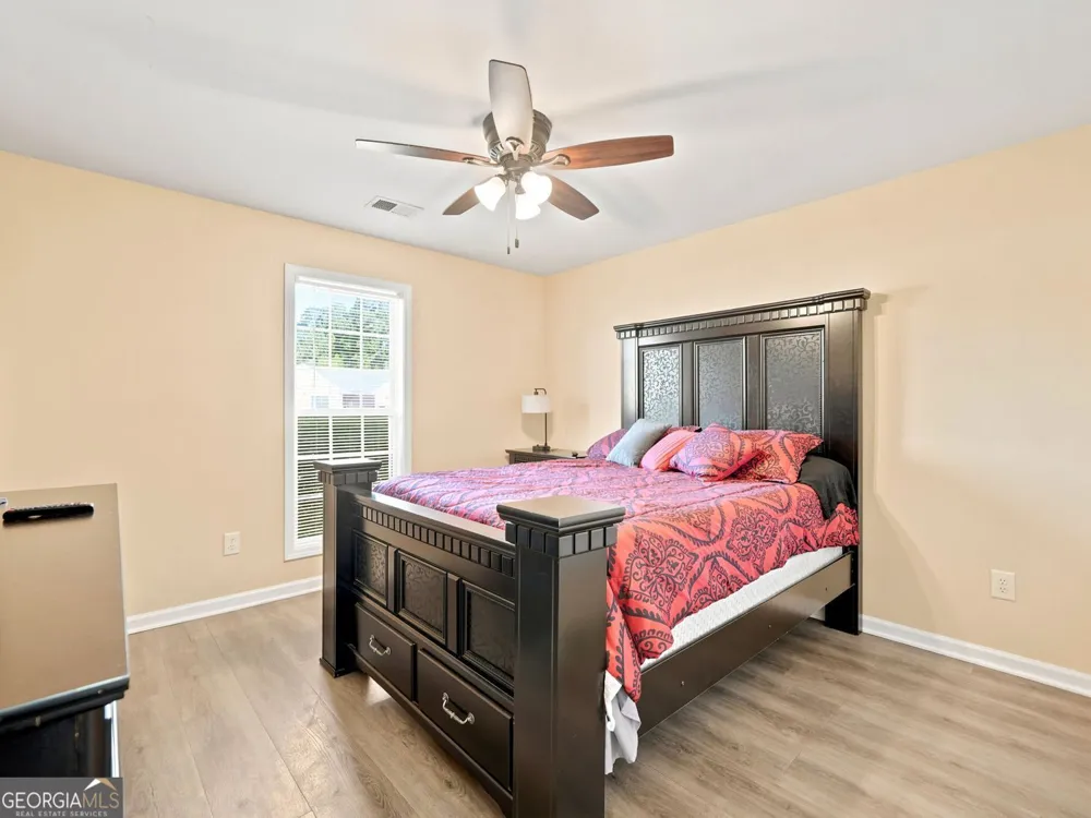 128 Brookstone DR SW Calhoun, GA 30701
