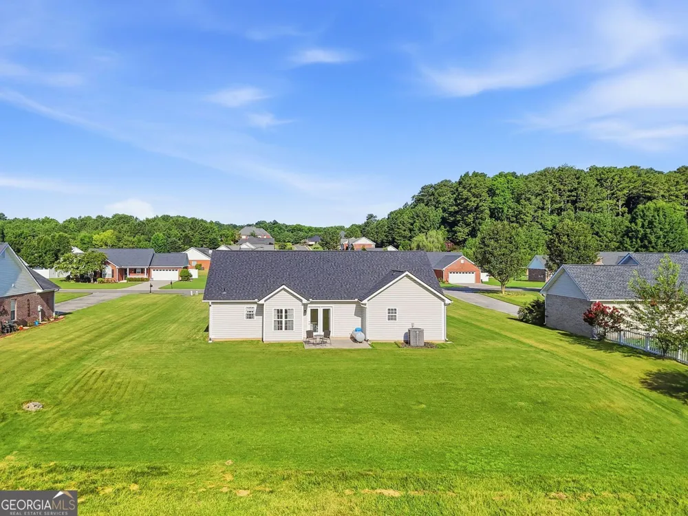 128 Brookstone DR SW Calhoun, GA 30701