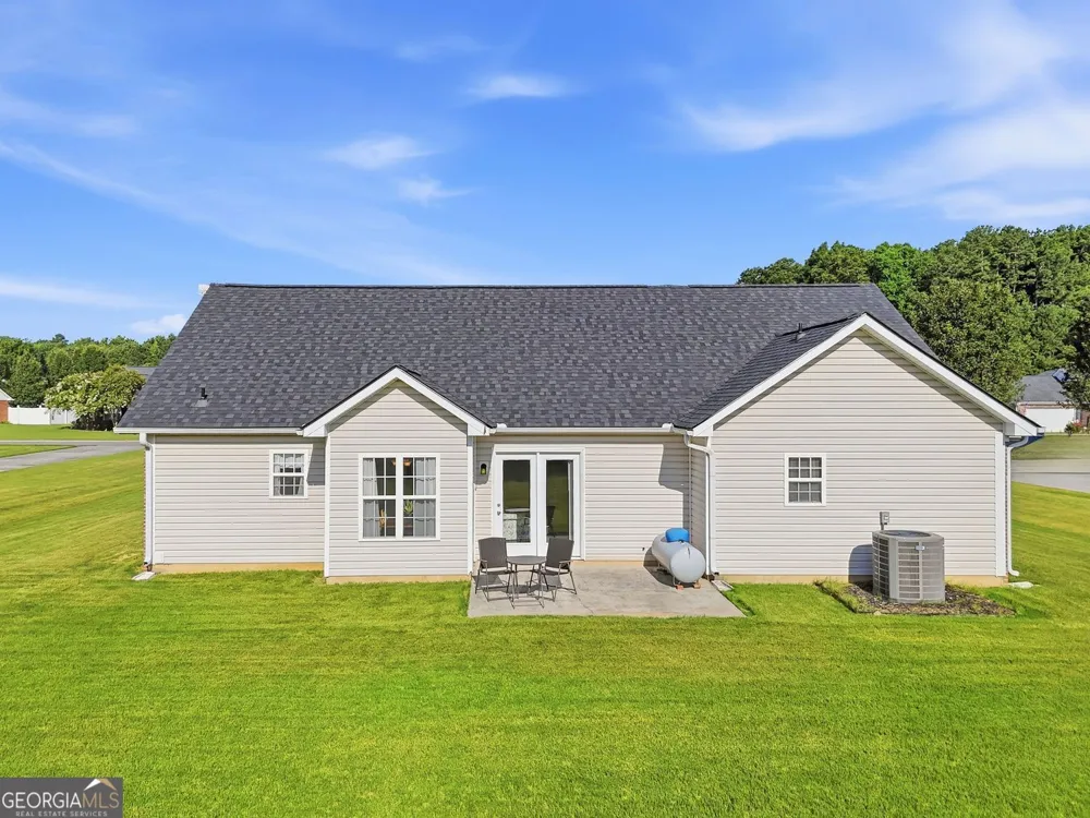 128 Brookstone DR SW Calhoun, GA 30701