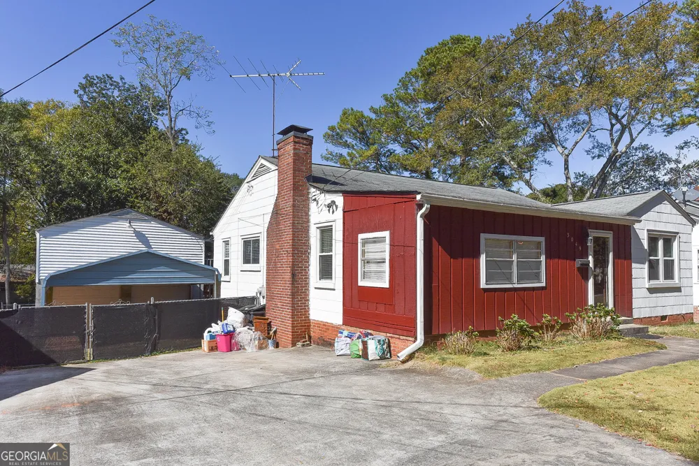 3049 Cloverhurst DR East Point, GA 30344