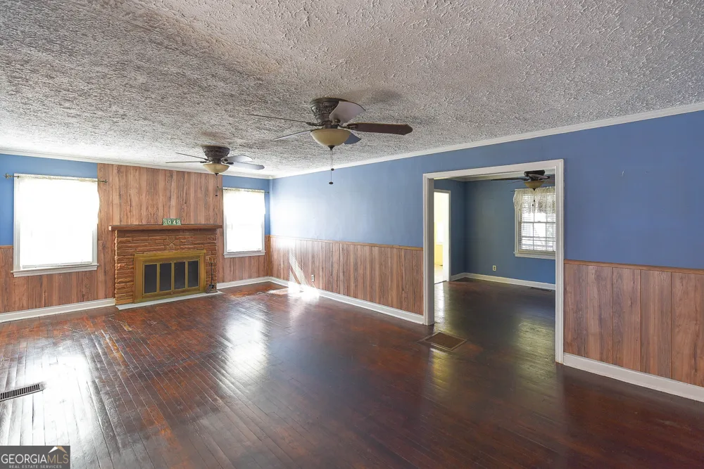 3049 Cloverhurst DR East Point, GA 30344