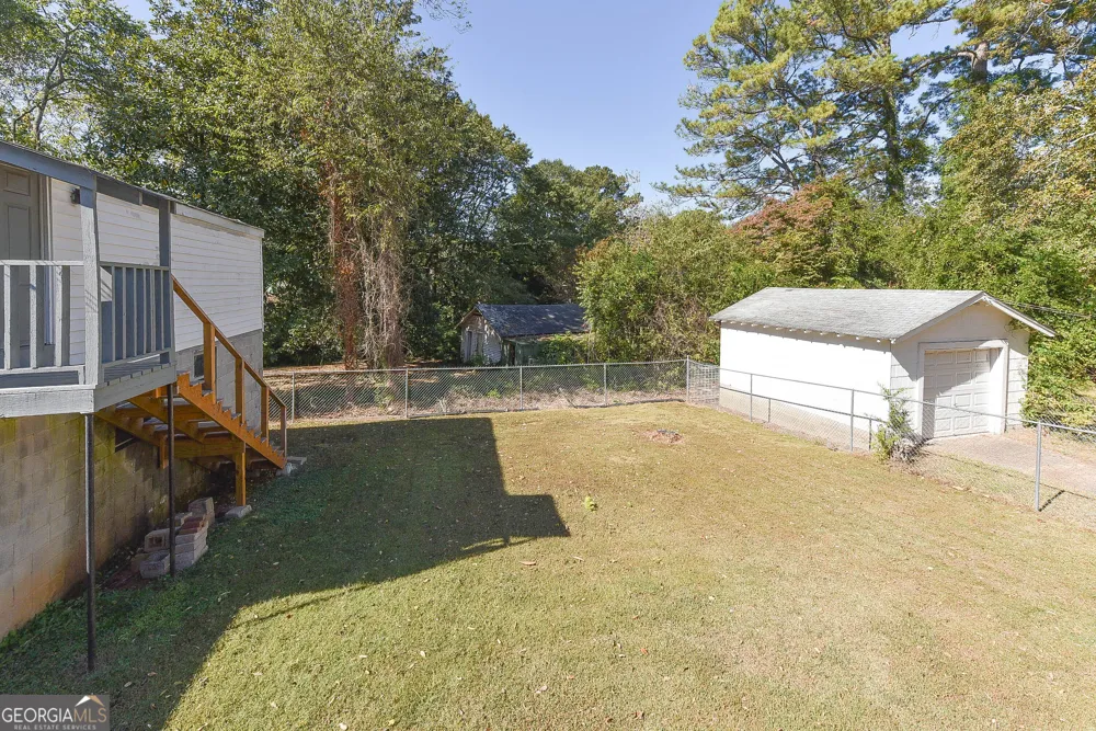 3049 Cloverhurst DR East Point, GA 30344