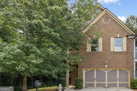 1110 Pepper LN