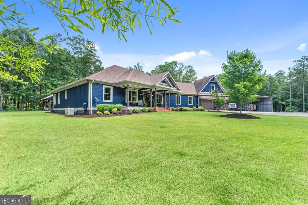 4835 J R Sims RD Irwinton, GA 31042