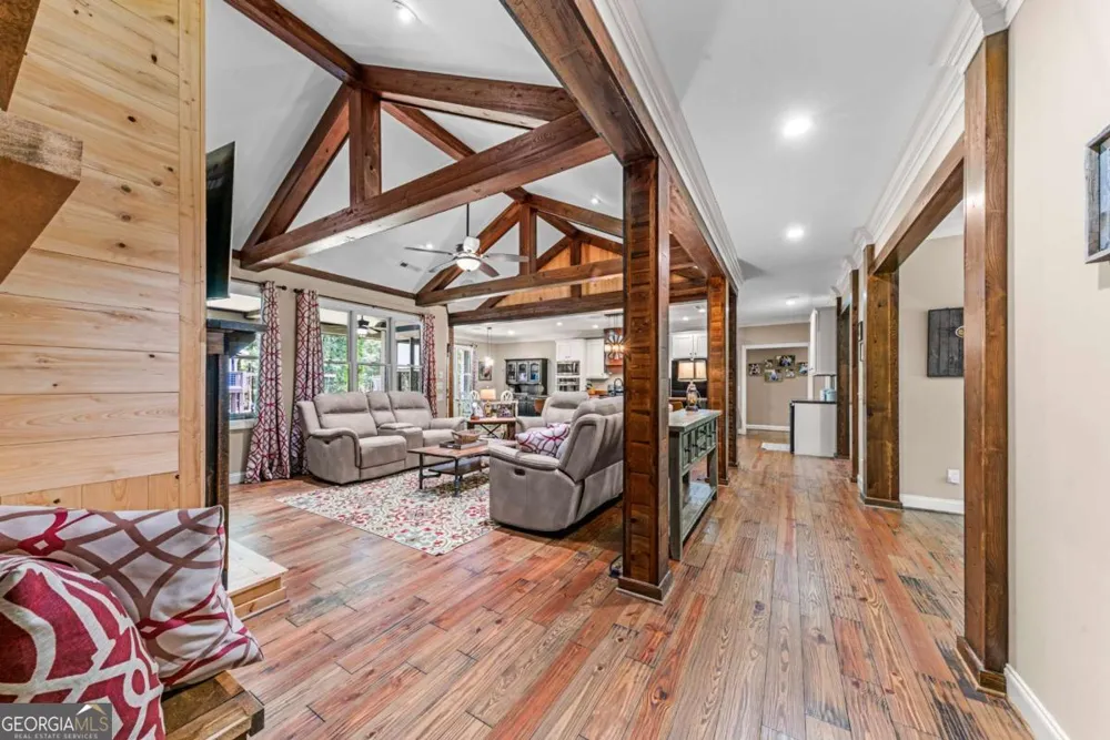 4835 J R Sims RD Irwinton, GA 31042