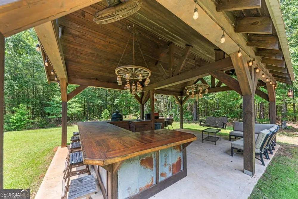 4835 J R Sims RD Irwinton, GA 31042