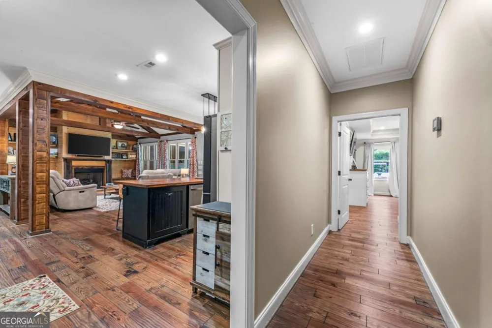 4835 J R Sims RD Irwinton, GA 31042