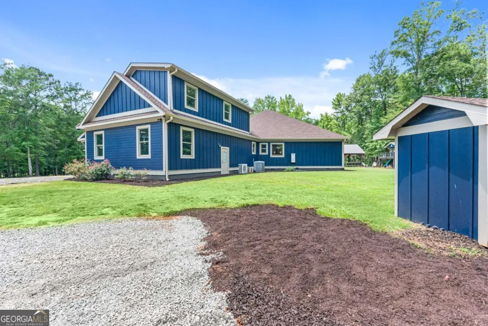 4835 J R Sims RD Irwinton, GA 31042