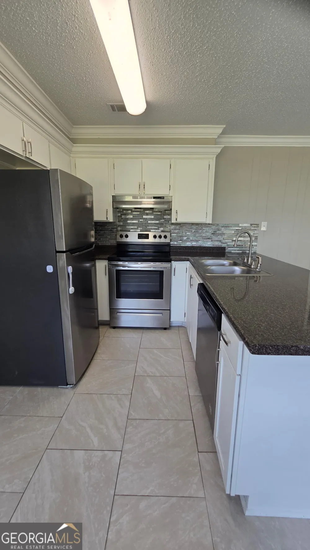 656 Mahoney RD Hinesville, GA 31313