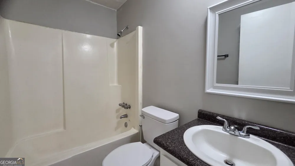 656 Mahoney RD Hinesville, GA 31313
