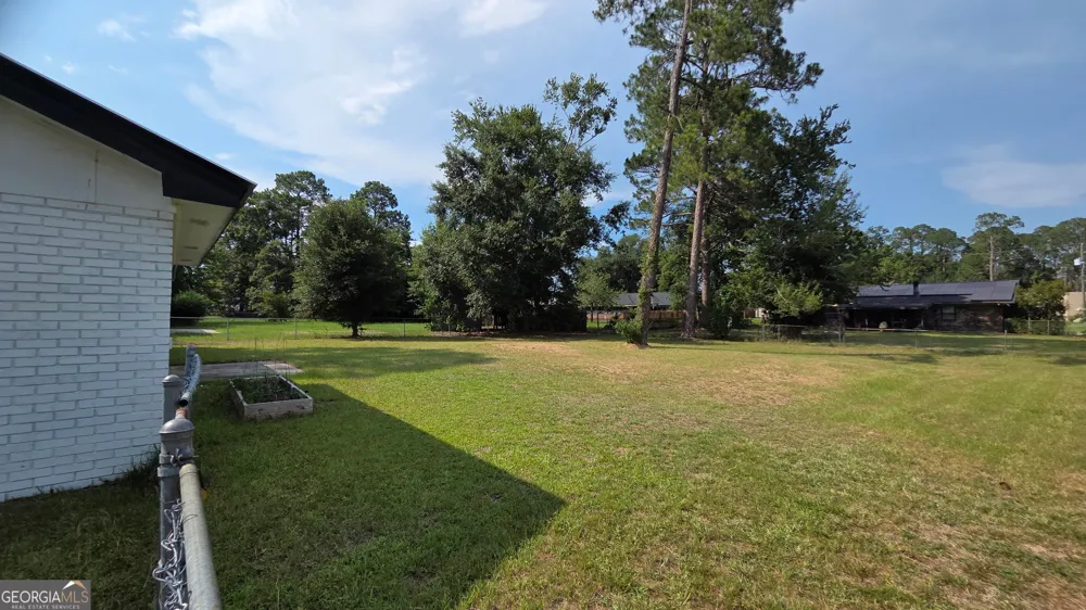 656 Mahoney RD Hinesville, GA 31313