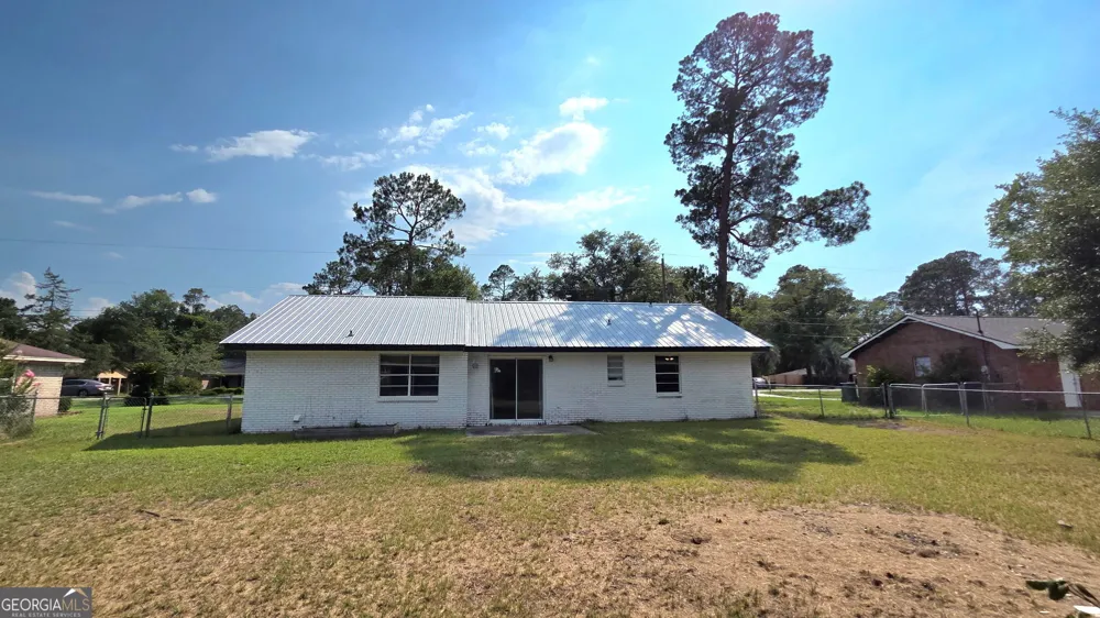656 Mahoney RD Hinesville, GA 31313
