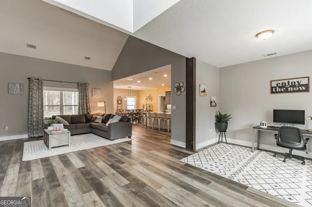 212 Clinch LN Brunswick, GA 31523
