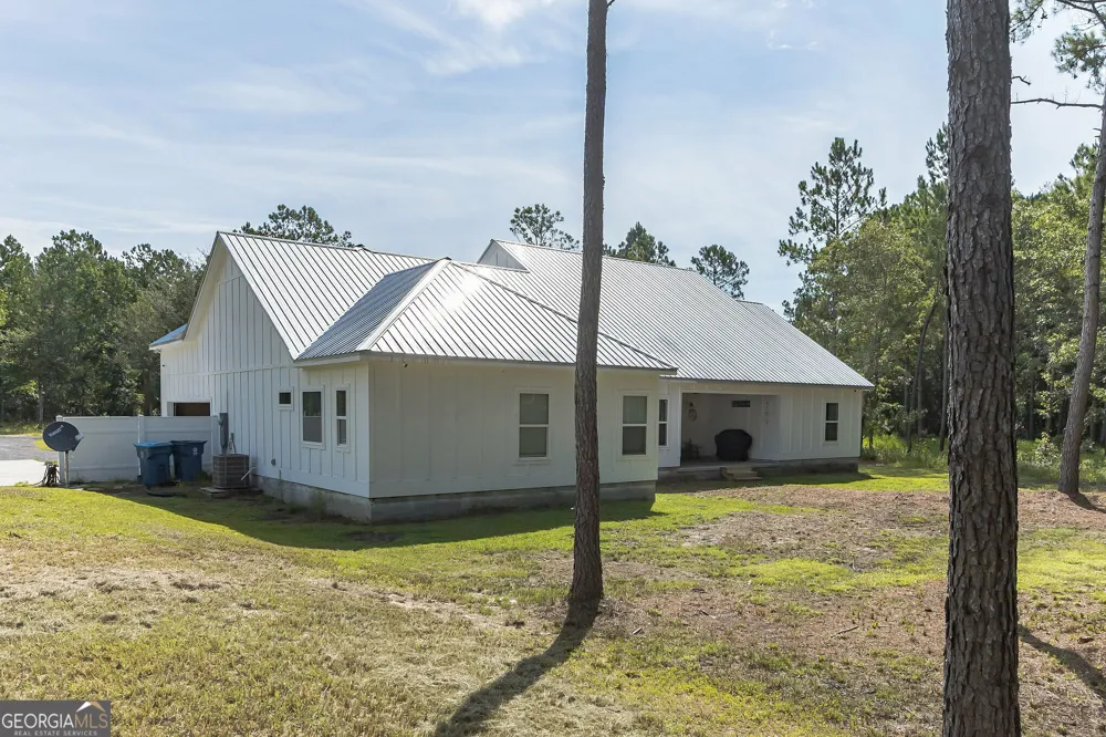212 Clinch LN Brunswick, GA 31523