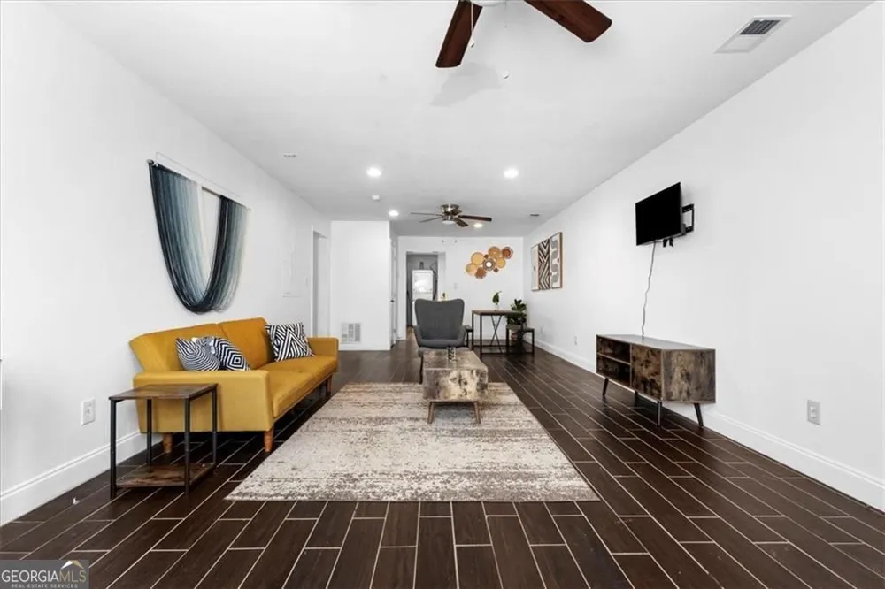 405 Branch Forest WAY Stockbridge, GA 30281