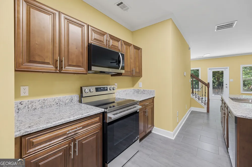 1110 Pepper Lane Lawrenceville, GA 30044