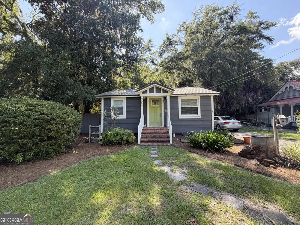 325 N Main ST Hinesville, GA 31313