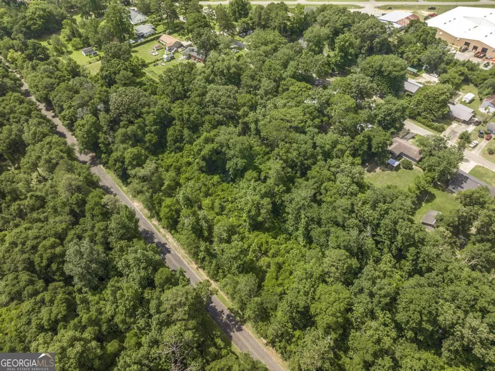 203 Hickory DR Perry, GA 31069