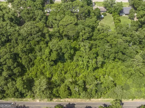 205 Hickory DR