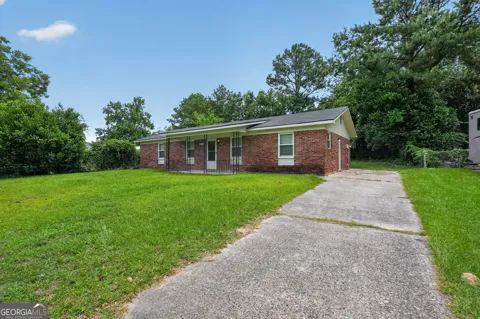 2604 Massoit CT