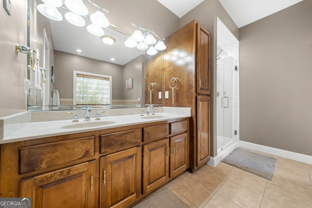 220 Pinewood DR Vidalia, GA 30474