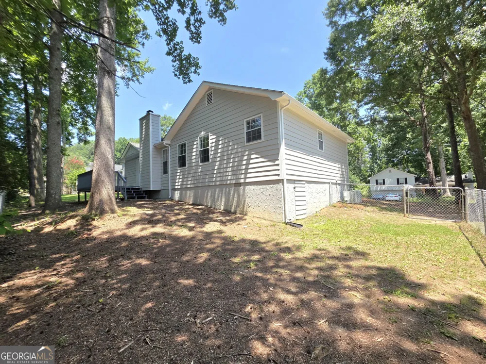 232 Hampton DR Dallas, GA 30132