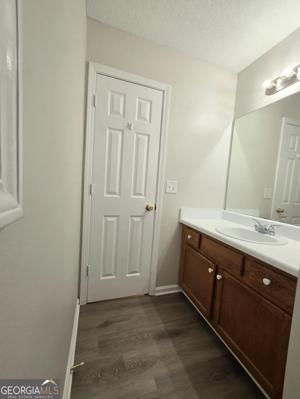 232 Hampton DR Dallas, GA 30132
