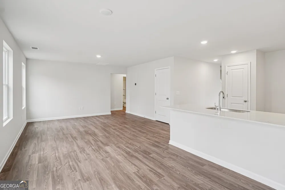 105 Sundance CT Lizella, GA 31052