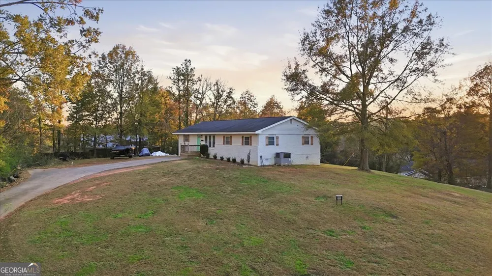 121 Ripley AVE Adairsville, GA 30103