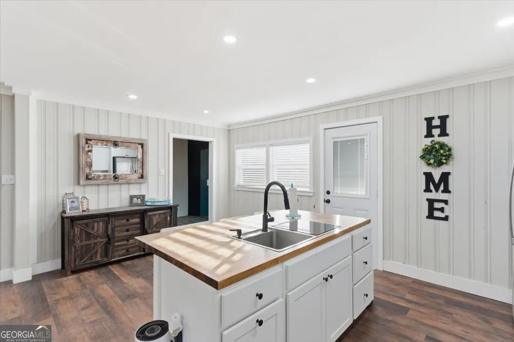 121 Ripley AVE Adairsville, GA 30103