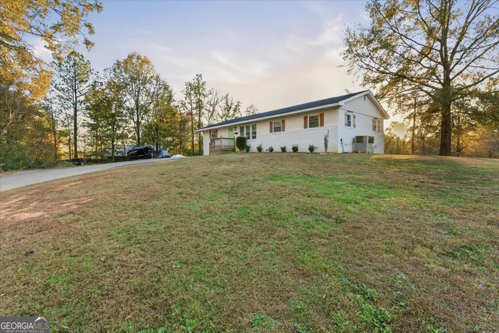 121 Ripley AVE Adairsville, GA 30103