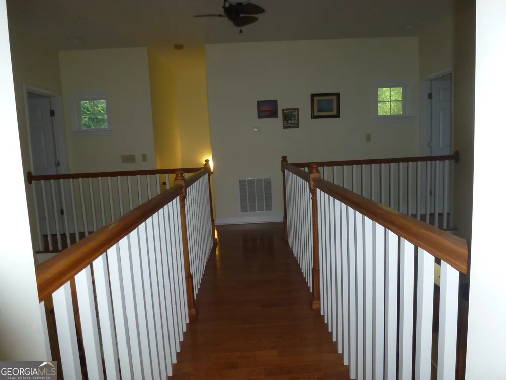 185 Sir Edward Teach RD Midway, GA 31320