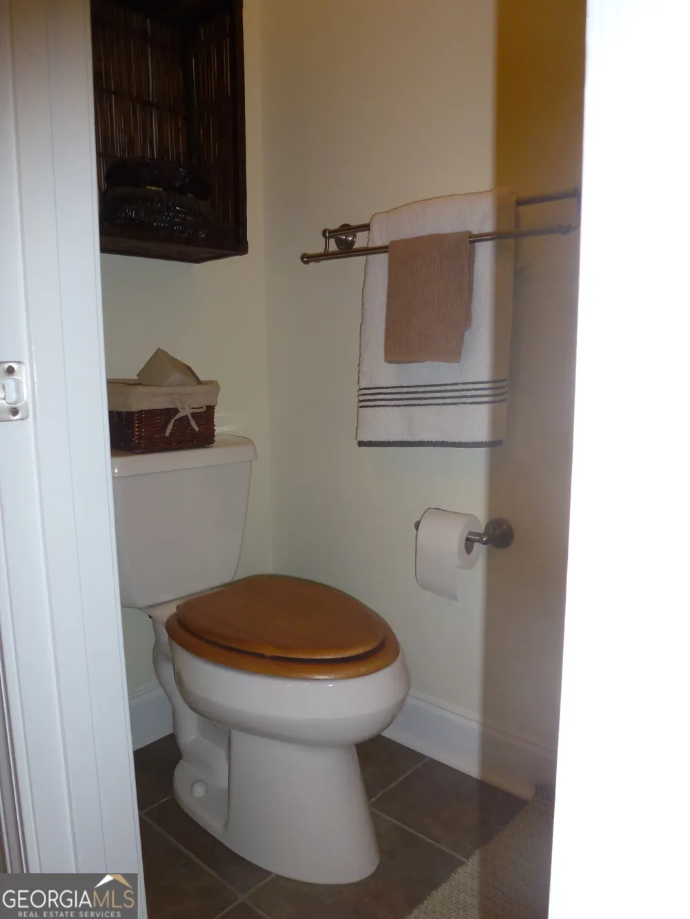 185 Sir Edward Teach RD Midway, GA 31320