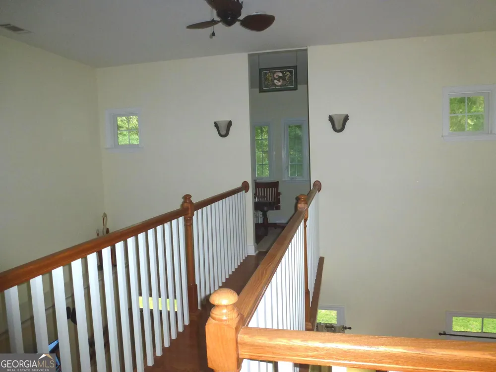 185 Sir Edward Teach RD Midway, GA 31320