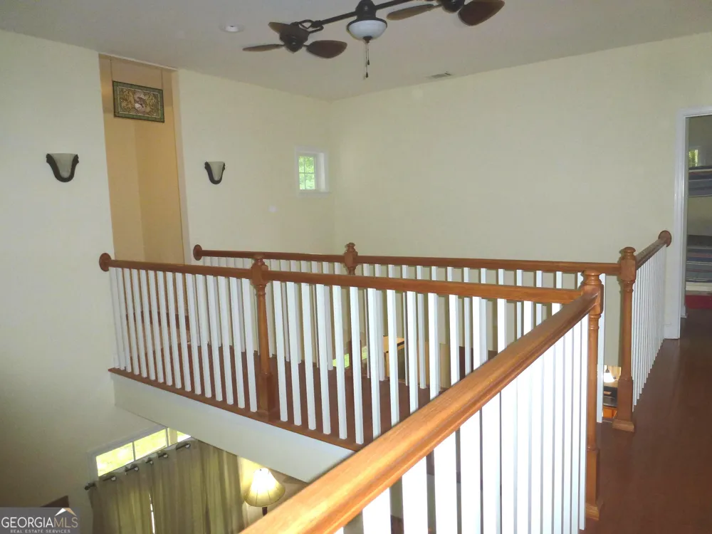 185 Sir Edward Teach RD Midway, GA 31320