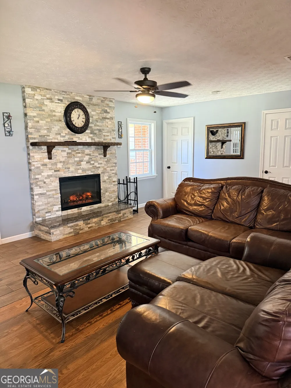 231 Auburn ST Baxley, GA 31513