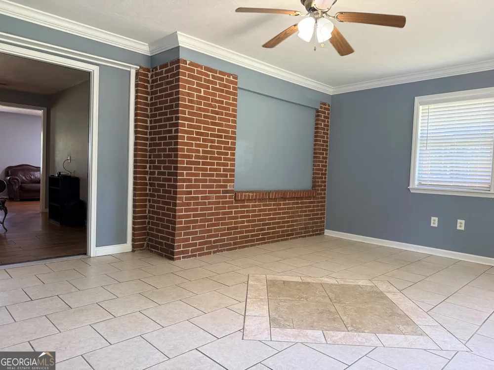 231 Auburn ST Baxley, GA 31513
