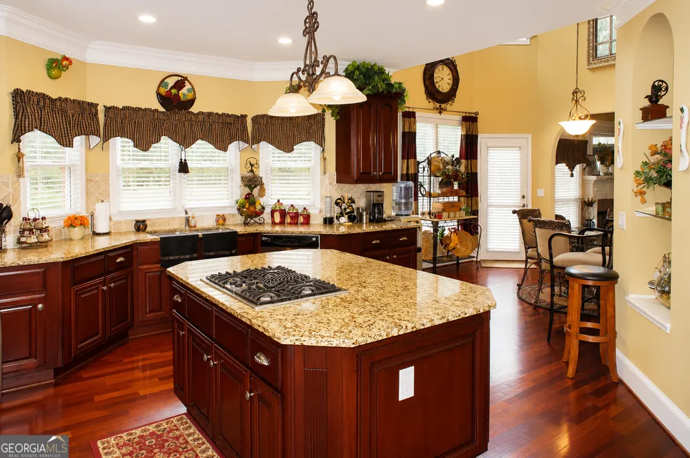 4515 Mossey DR Lithonia, GA 30038