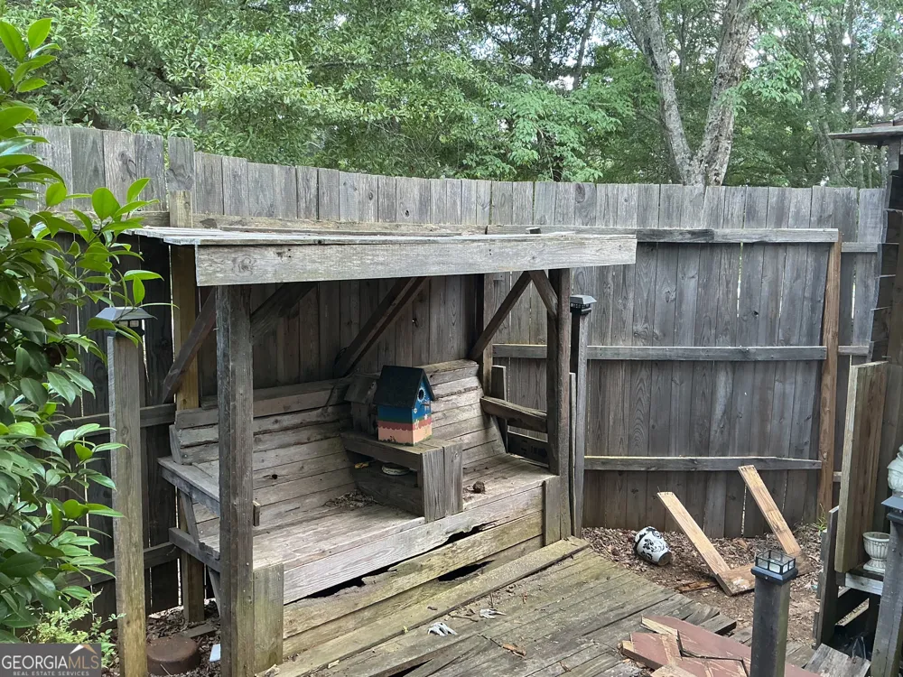 131 Laurel TRCE Carrollton, GA 30116