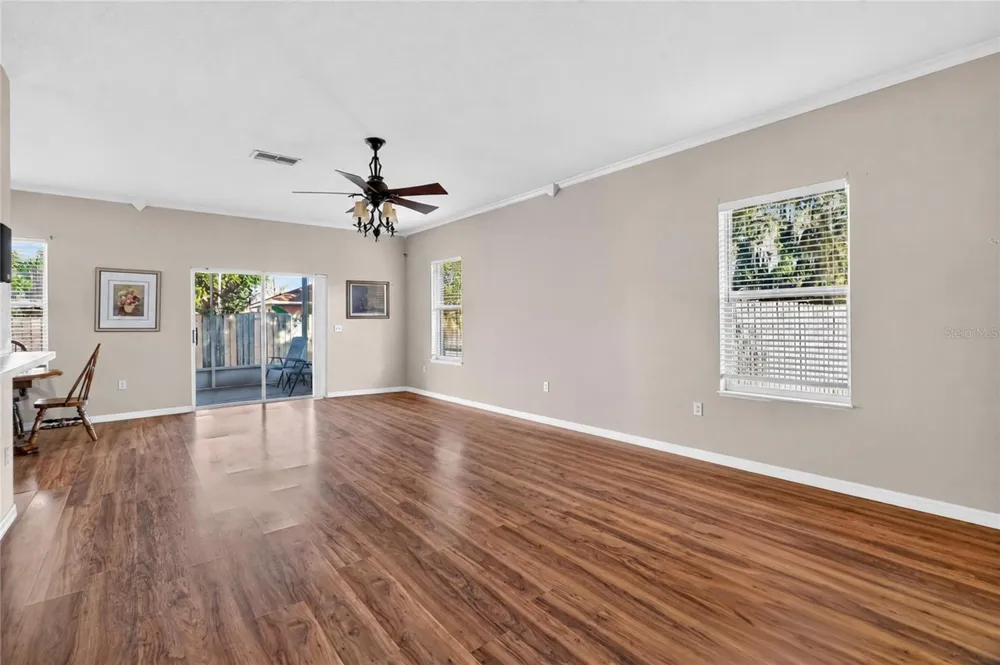 2614 SUNDANCE COURT Mulberry, FL 33860