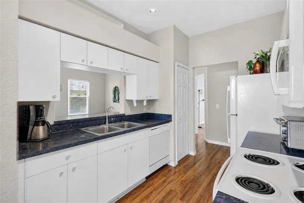 2614 SUNDANCE COURT Mulberry, FL 33860