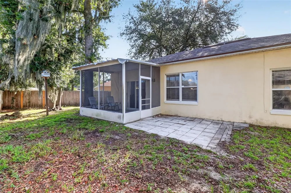 2614 SUNDANCE COURT Mulberry, FL 33860