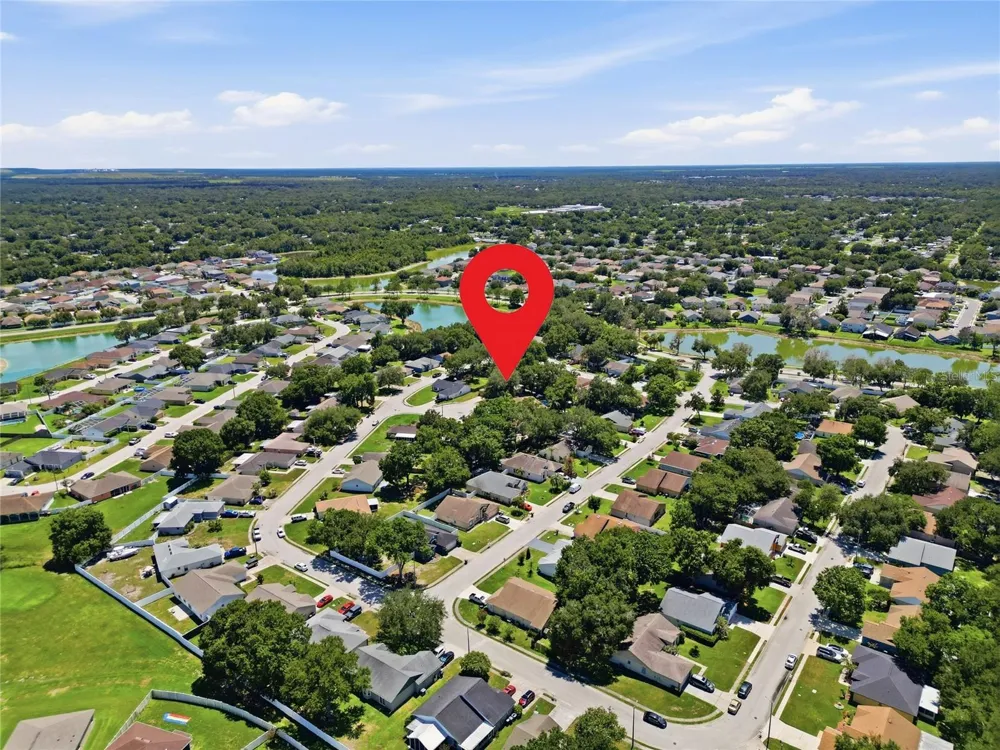2614 SUNDANCE COURT Mulberry, FL 33860