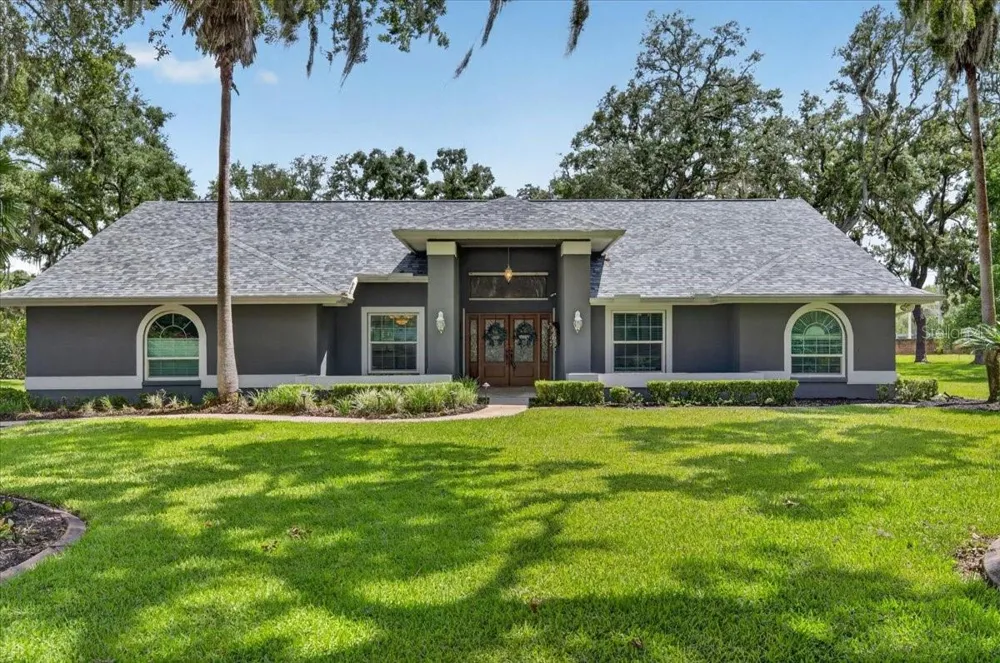 16754 CROSSBILL COURT Spring Hill, FL 34610