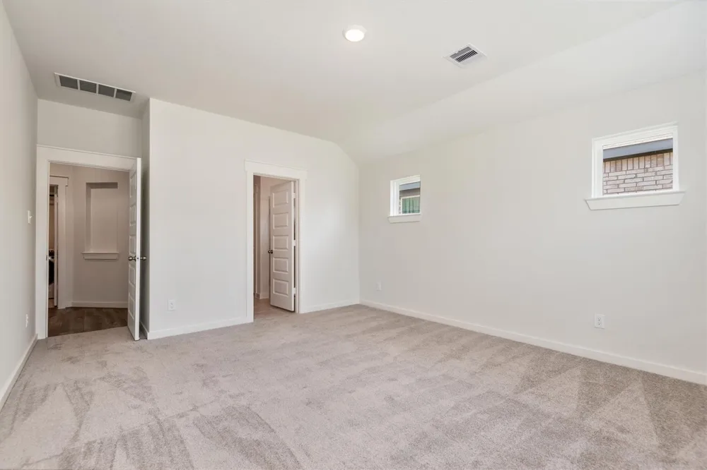 3111 West Frontier Lane Pinehurst, TX 77362