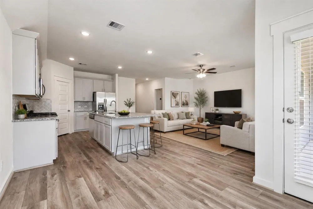 3111 West Frontier Lane Pinehurst, TX 77362