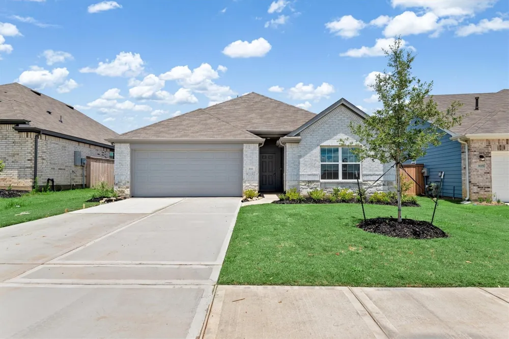 3111 West Frontier Lane Pinehurst, TX 77362