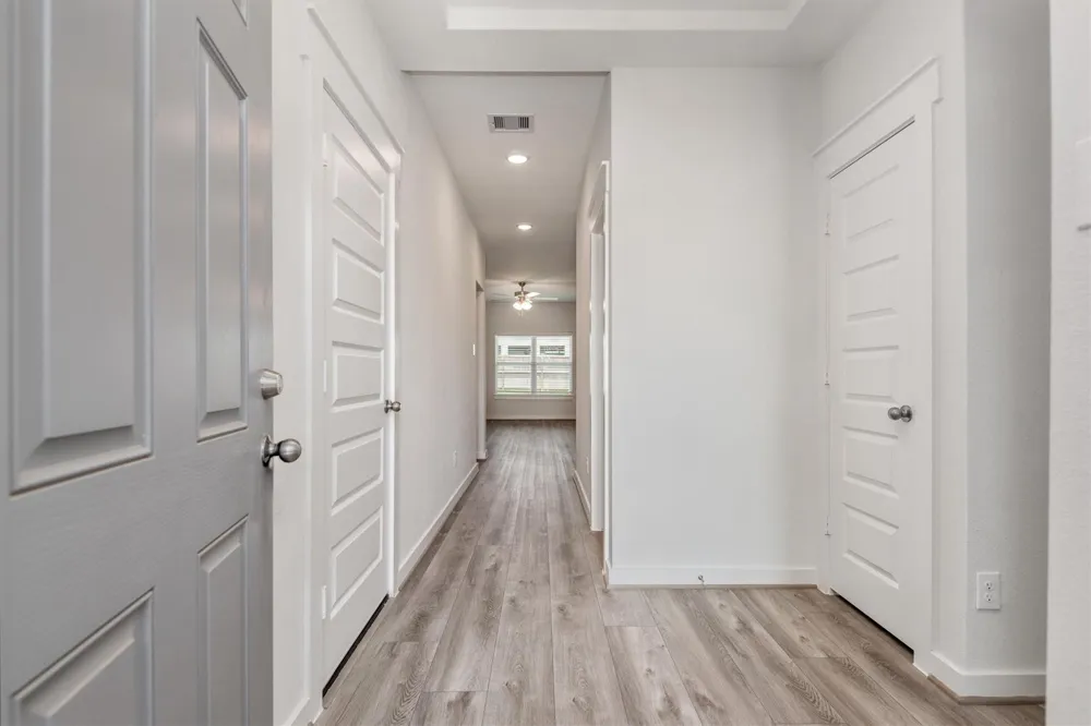 3111 West Frontier Lane Pinehurst, TX 77362
