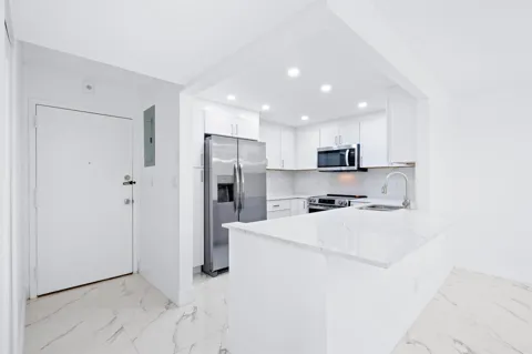 501 E DANIA BEACH BOULEVARD #5-3F